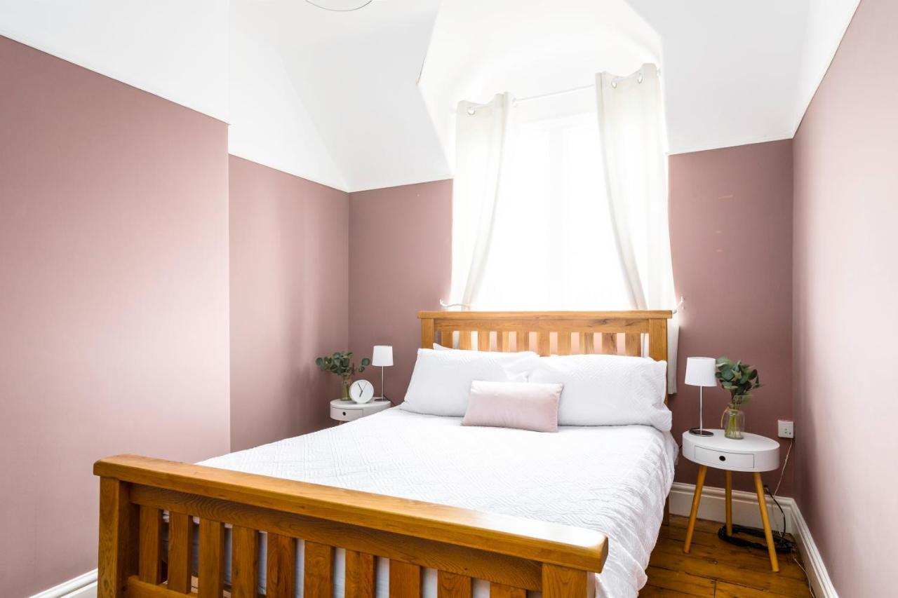 Railway Cottage, Port Sunlight - Stanley-stays *