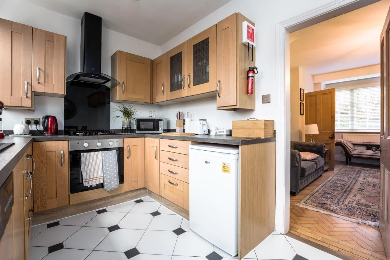 Railway Cottage, Port Sunlight - Stanley-stays Holiday home Bebington